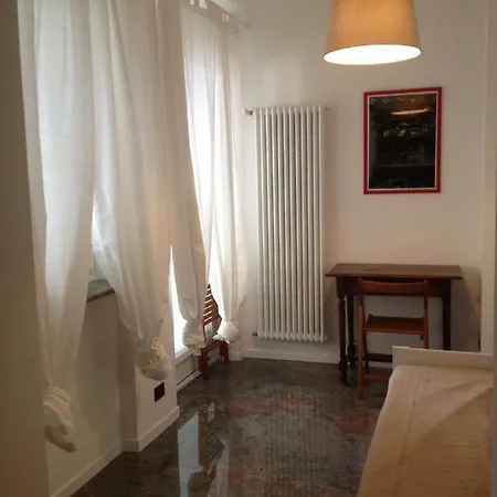 Un Nido Nel Centro Storico Con Garage *